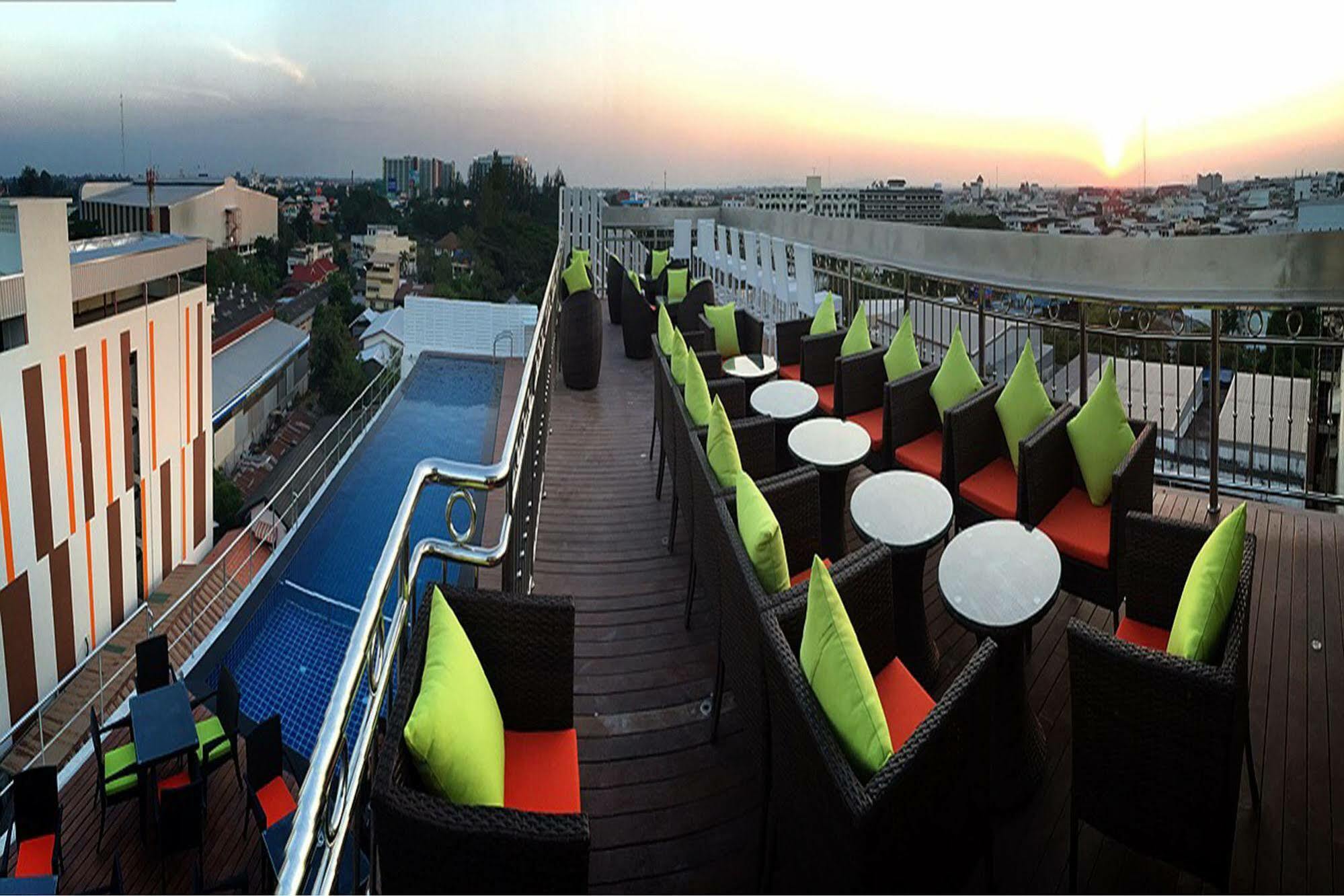 Kavin Buri Green Hotel Udon Thani Exteriör bild